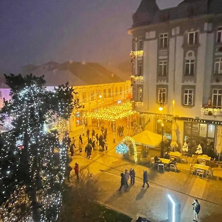 Apartament Centru Vechi Крайова Екстер'єр фото