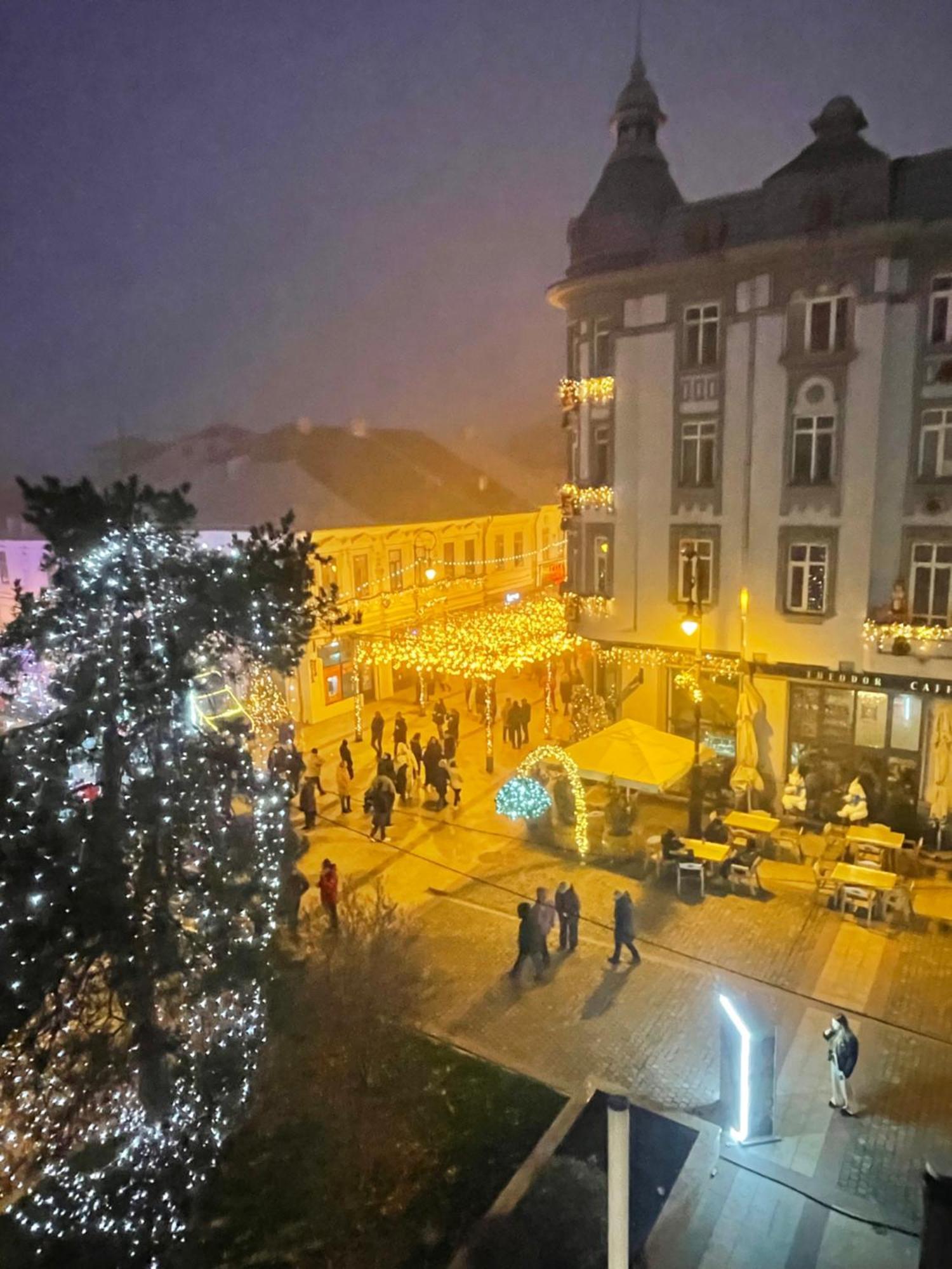 Apartament Centru Vechi Крайова Екстер'єр фото